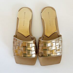 Bottega Veneta Gold Woven Braided Leather Sandals Flats Size EU 36.5